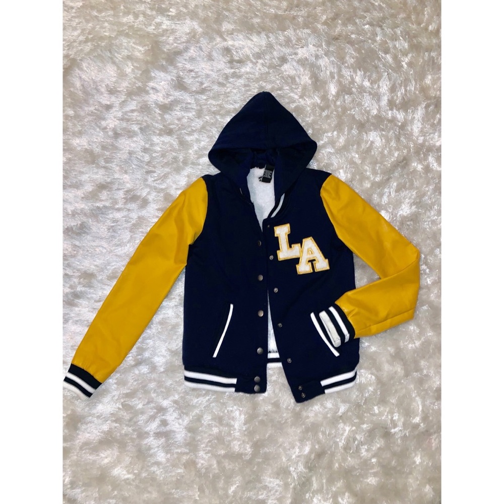 WET SEAL LA LEATHER SPORTS JACKET SIZE SMALL